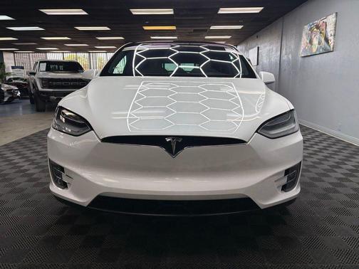 Pearl White Multi 2020 Tesla Model X Long Range