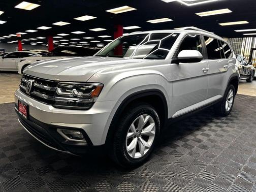 Reflex Silver Metallic 2018 Volkswagen Atlas 3.6L SEL