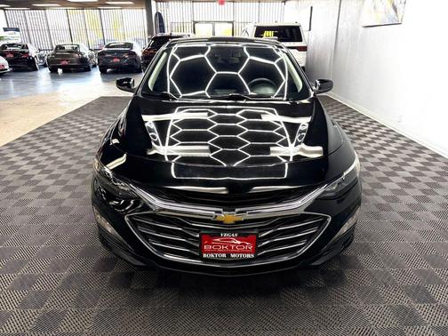 Black Metallic 2020 Chevrolet Malibu LT