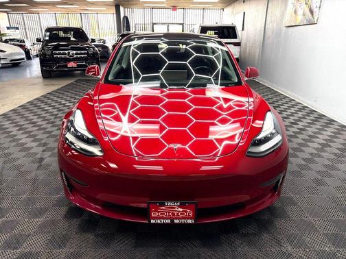 Red Multi 2018 Tesla Model 3 Long Range