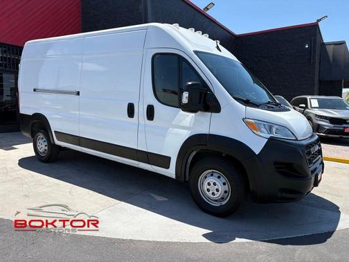 Bright White Clearcoat 2023 RAM ProMaster 2500 High Roof