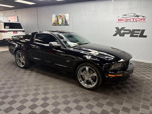 Ebony Clearcoat 2007 Ford Mustang GT