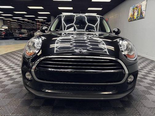 2018 MINI Hardtop Cooper