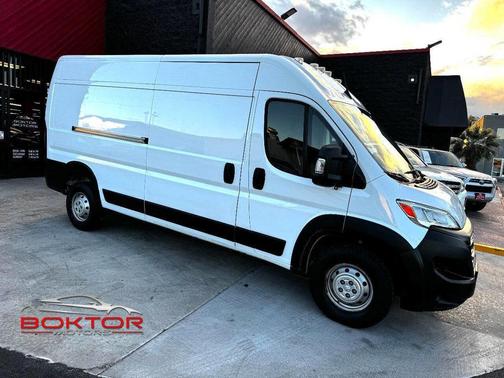 Bright White Clearcoat 2023 RAM ProMaster 2500 High Roof