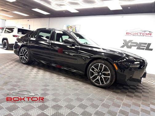 Black Sapphire Metallic 2026 BMW 740 i xDrive