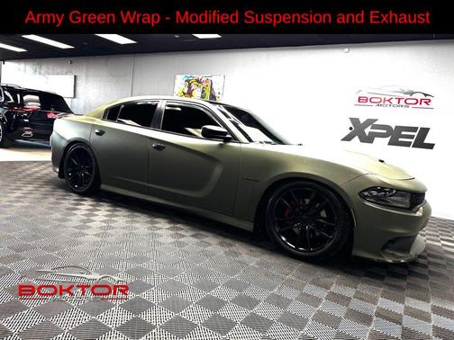 Pitch Black Clearcoat 2020 Dodge Charger R/T
