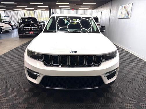 Bright White Clearcoat 2022 Jeep Grand Cherokee 4xe Base