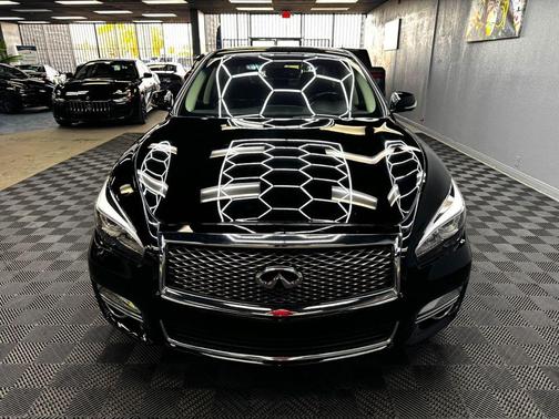 2015 INFINITI Q70L 3.7