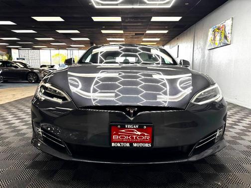 2018 Tesla Model S 75D