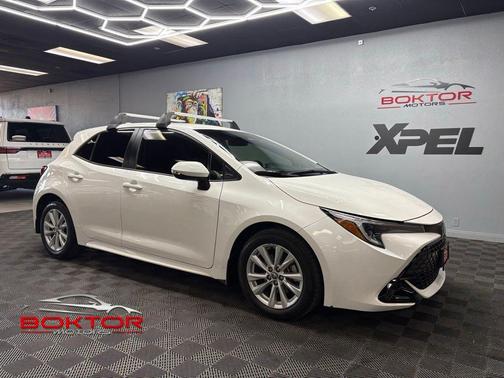Ice 2024 Toyota Corolla Hatchback SE