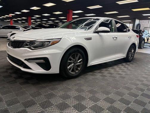 Snow White Pearl 2020 Kia Optima LX