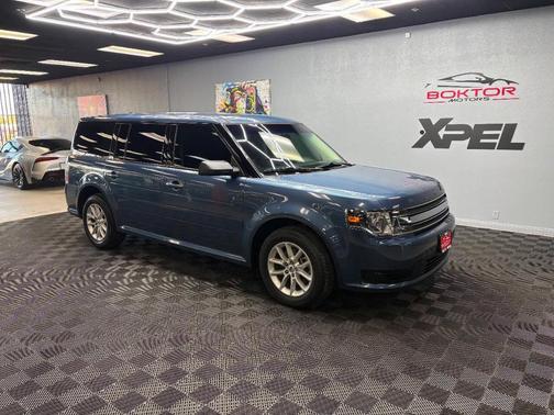 Blue 2018 Ford Flex SE