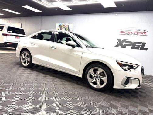 Glacier White Metallic 2024 Audi A3 40 Premium