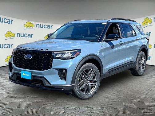 Vapor Blue Metallic 2026 Ford Explorer ST-Line