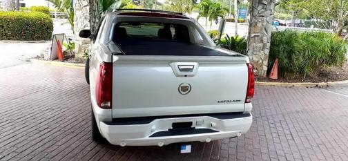 2013 Cadillac Escalade EXT Premium