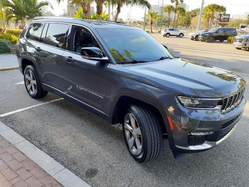 2022 Jeep Grand Cherokee L Limited