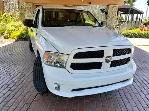 2015 RAM 1500 Tradesman/Express