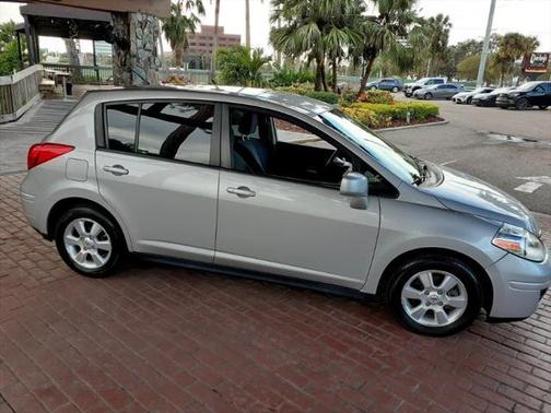 2012 Nissan Versa 1.8 S