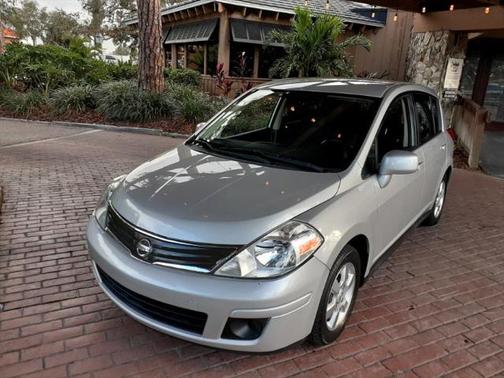 2012 Nissan Versa 1.8 S