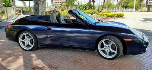 2003 Porsche 911 Carrera Cabriolet