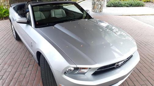 2012 Ford Mustang V6 Premium