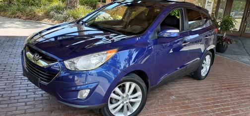 Deep Iris Blue Clearcoat Metallic 2013 Hyundai TUCSON Limited