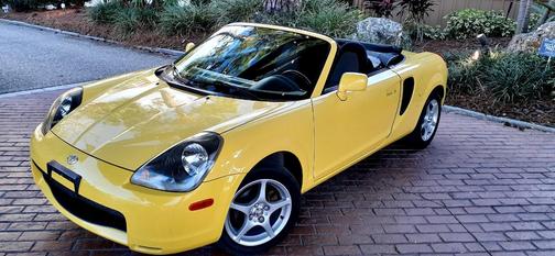 2001 Toyota MR2 2dr Convertible Manual