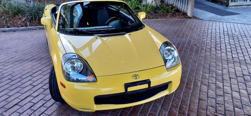 2001 Toyota MR2 2dr Convertible Manual