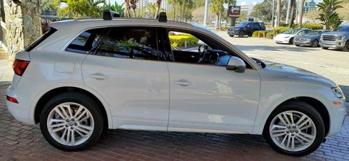 2019 Audi Q5 2.0T Premium Plus