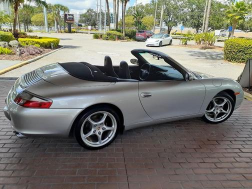 2003 Porsche 911 Carrera Cabriolet