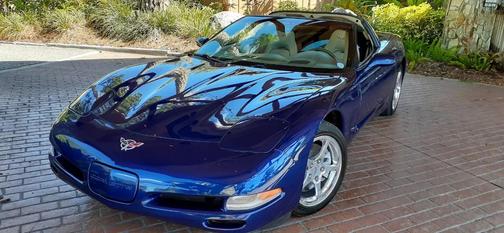 Lemans Blue Clearcoat 2004 Chevrolet Corvette Base