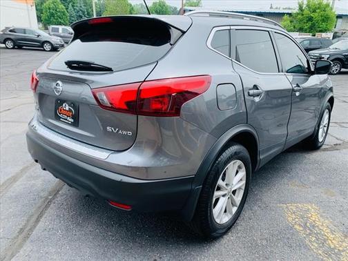 2017 Nissan Rogue Sport SV