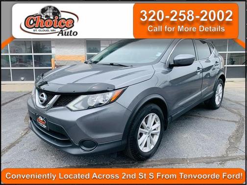 2017 Nissan Rogue Sport SV
