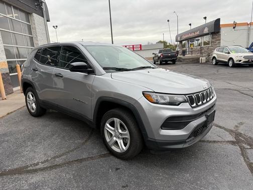 2023 Jeep Compass Sport