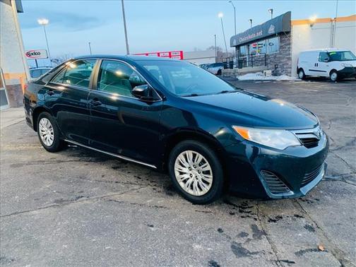 2014 Toyota Camry SE