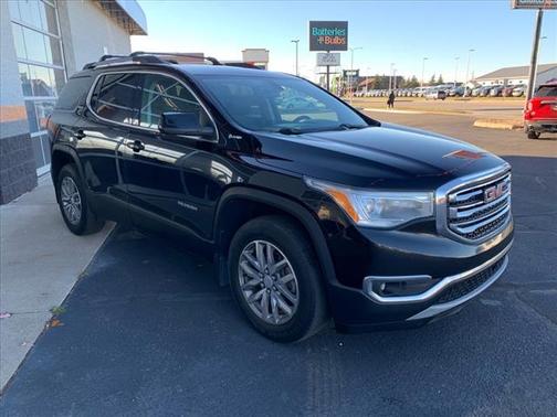 2017 GMC Acadia SLE-2