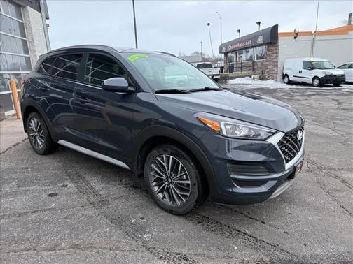 2019 Hyundai TUCSON SE