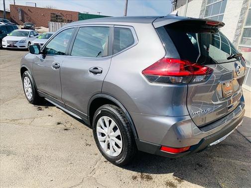 2019 Nissan Rogue S