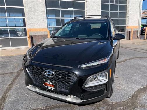 2021 Hyundai KONA SEL Plus