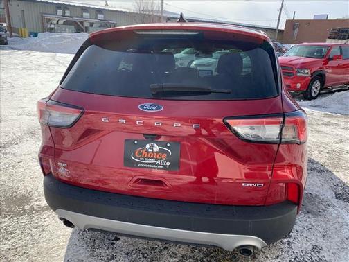 2020 Ford Escape SE