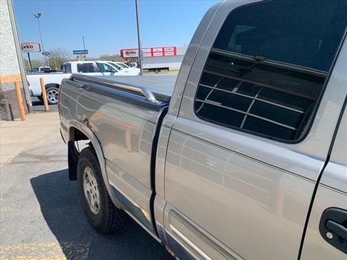 2003 Chevrolet Silverado 1500 LS