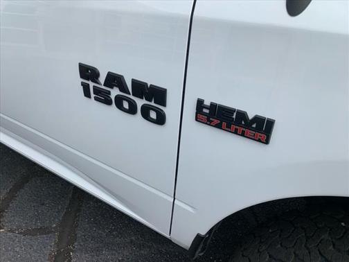 2018 RAM 1500 Sport