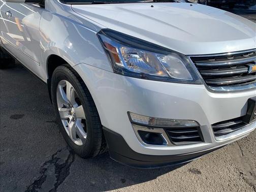 2017 Chevrolet Traverse Premier