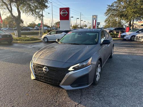 2025 Nissan Altima S