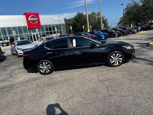 2020 Nissan Altima S FWD