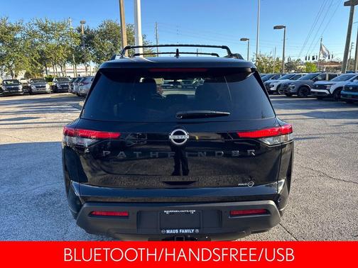 2023 Nissan Pathfinder SV FWD
