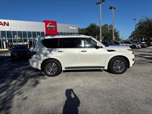 2024 Nissan Armada SL 2WD