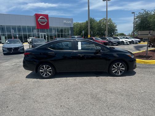 2023 Nissan Versa 1.6 S