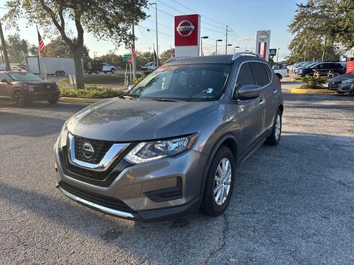 2020 Nissan Rogue SV