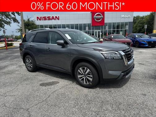 2025 Nissan Pathfinder SL FWD